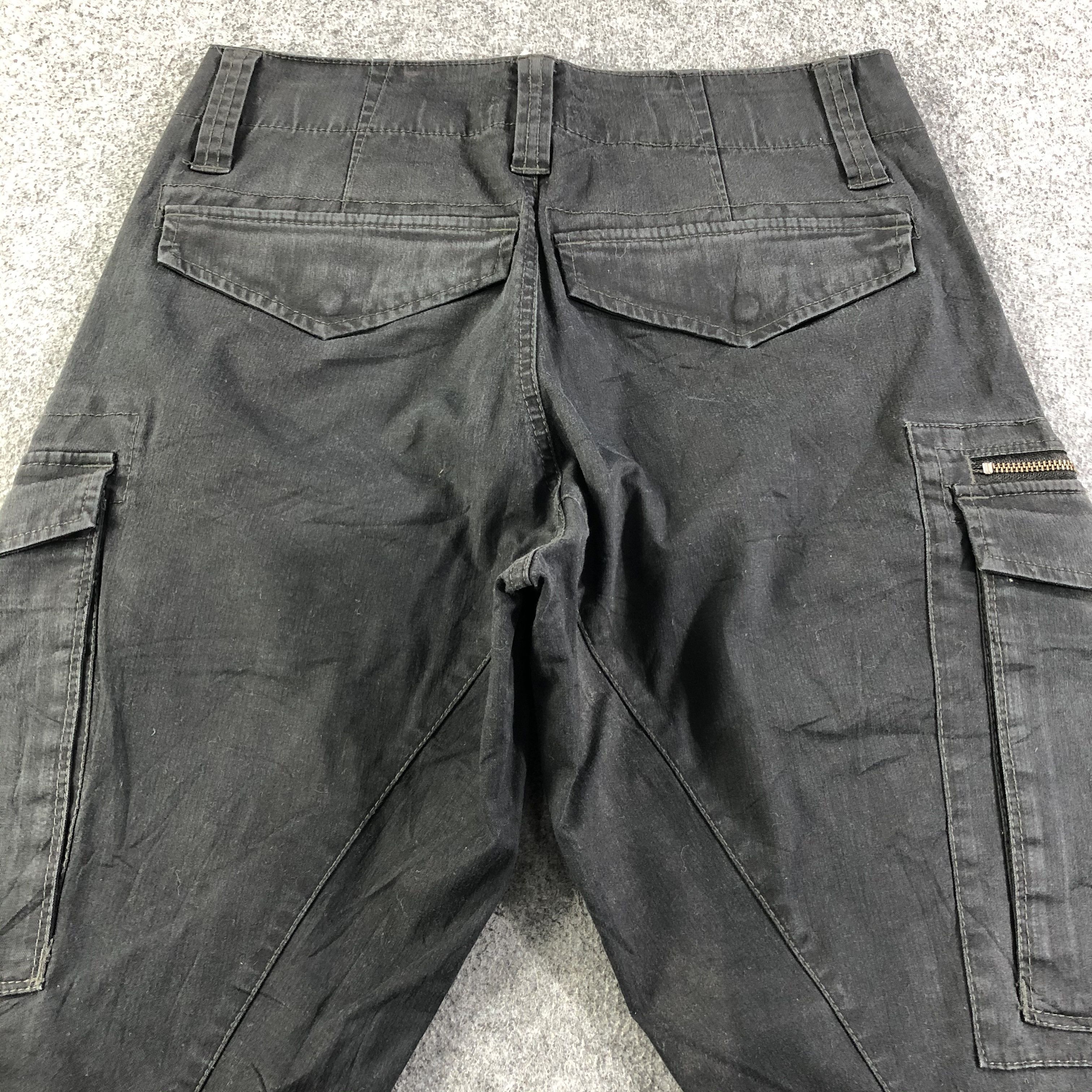 Japanese Brand × Vintage Japanese Cargo Pants Multi Pocket Tactical Trousers -J2688 Size US 29 - 4 Thumbnail