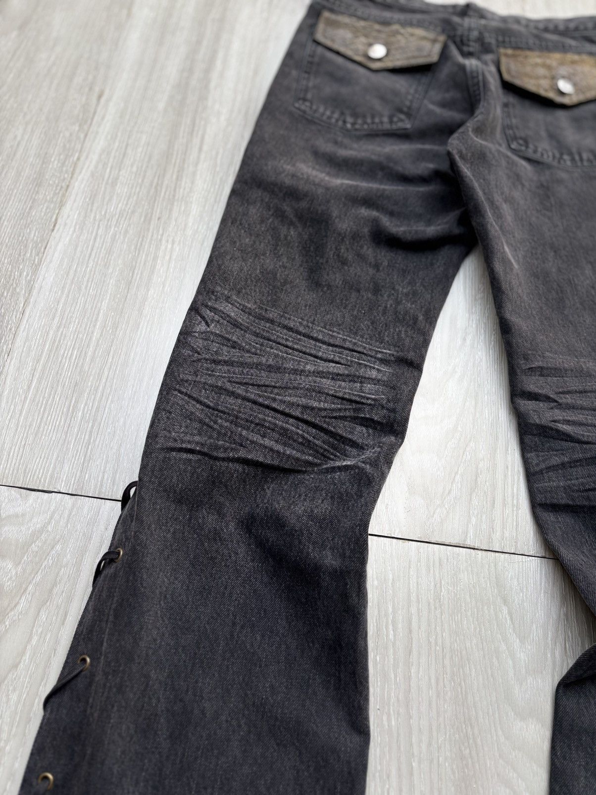 Japanese Brand NO ONE ELSE lace-up flare jeans Size US 28 / EU 44 - 7 Thumbnail