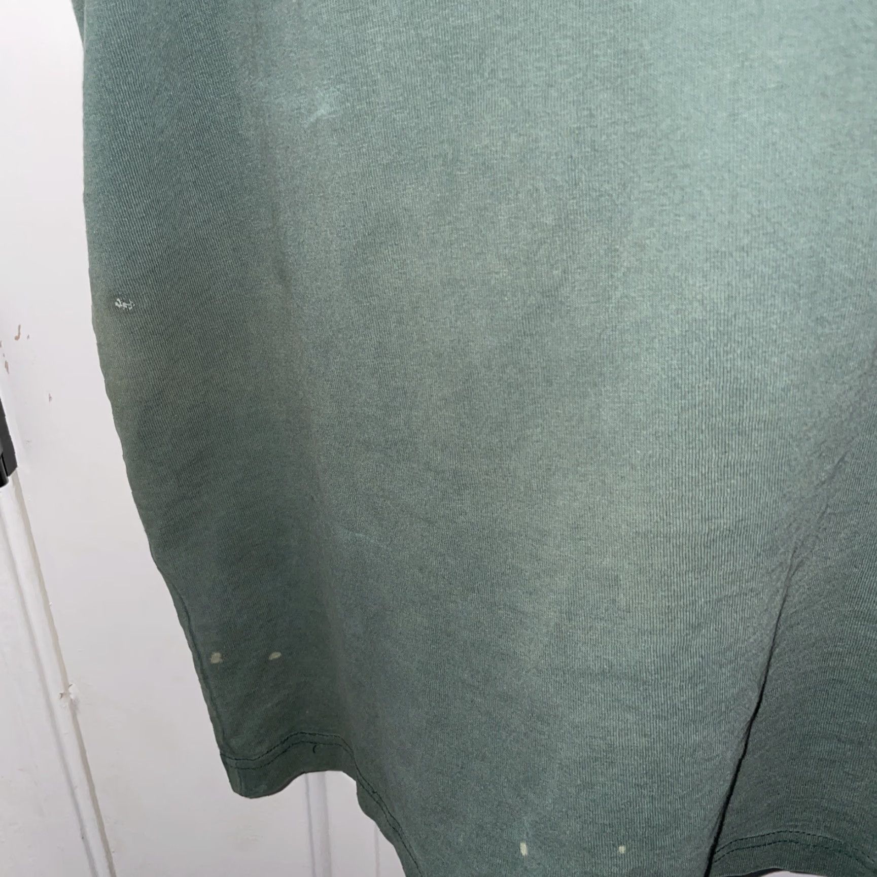 Carhartt VINTAGE Carhartt Shirt Mens L Green Distressed T-Shirt Size US L / EU 52-54 / 3 - 8 Thumbnail