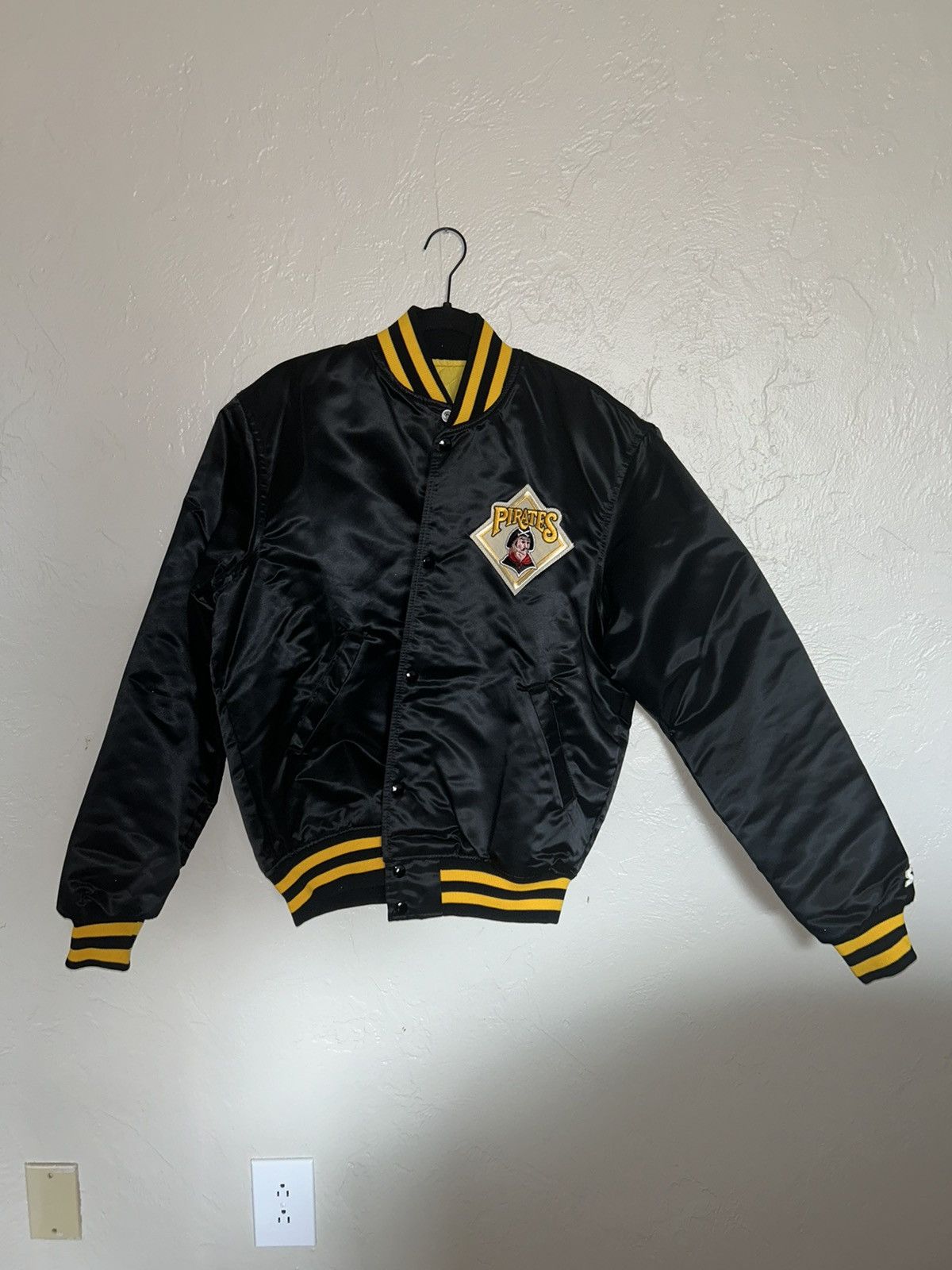 image of 90’S Vintage Starter Pittsburgh Pirates Mlb Satin Bomber in Black, Men's (Size Large)