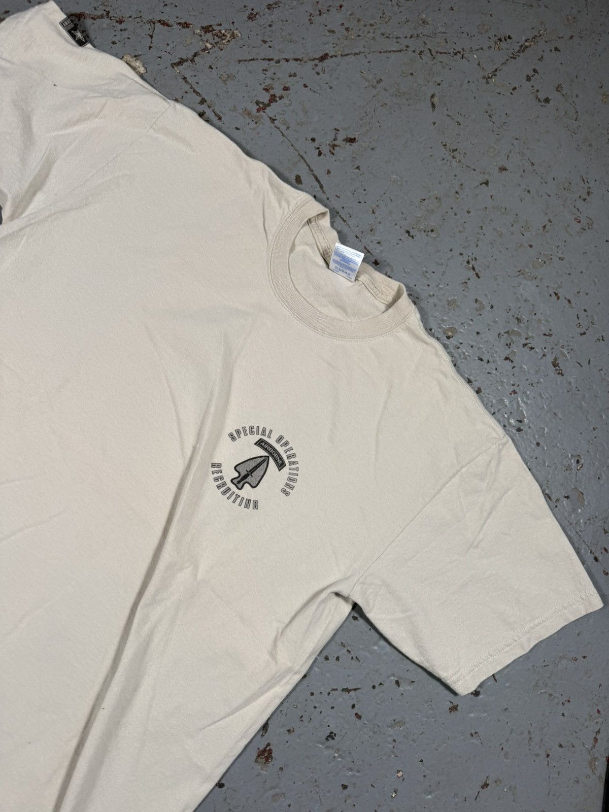 Other Vintage Special Forces Tee Size US L / EU 52-54 / 3 - 6 Thumbnail