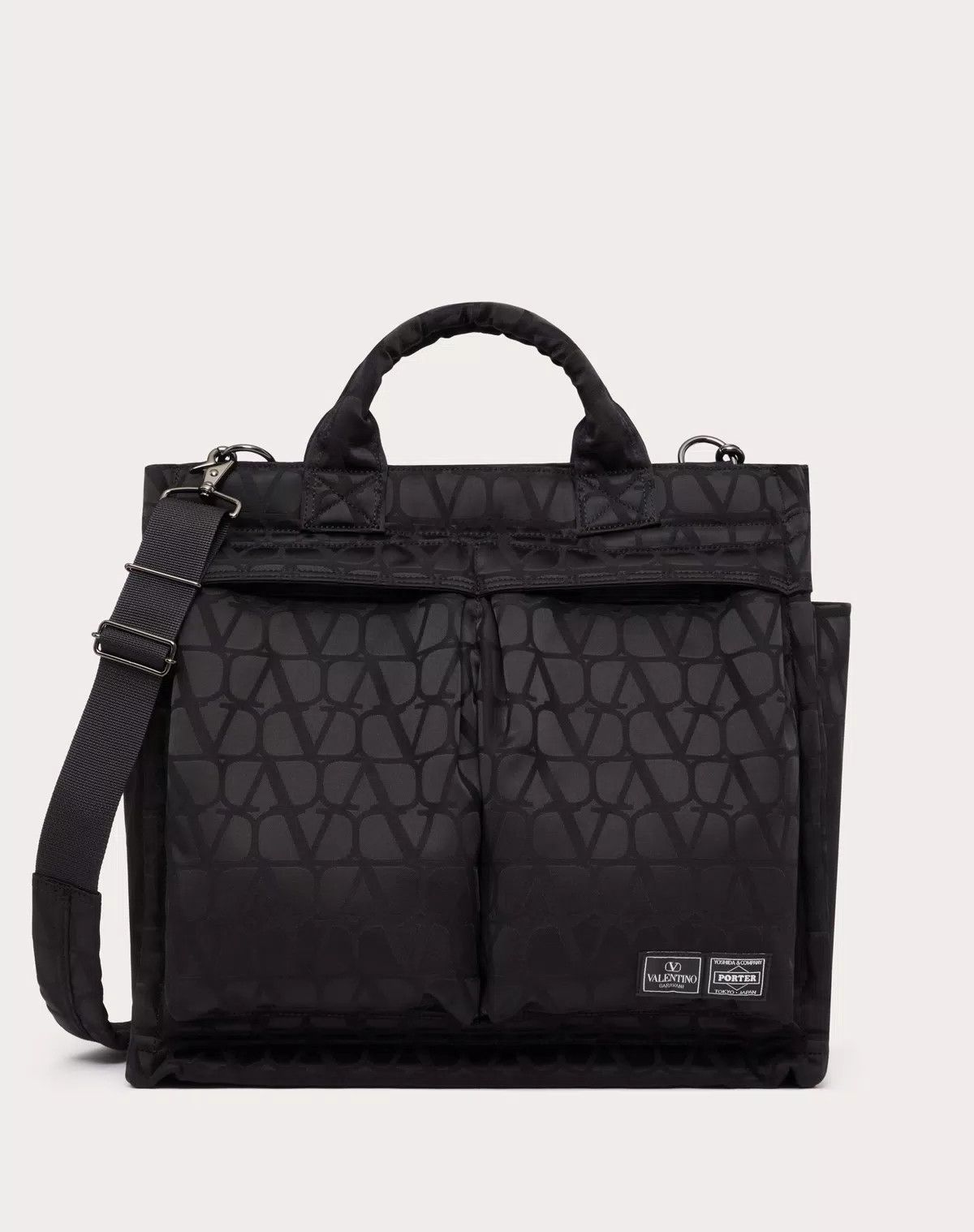 oc11z0725 Size: OS/ Porter 2way Vertical Tote Bag in Black