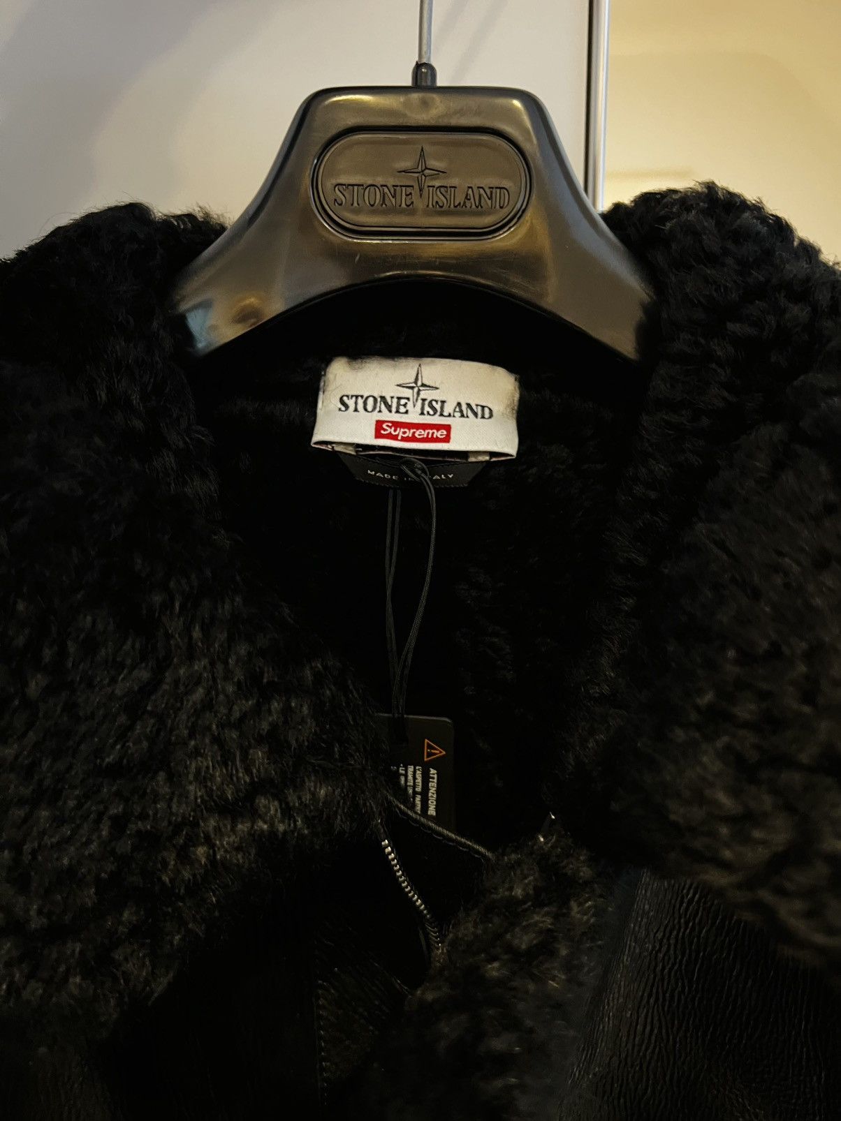 Stone Island × Supreme Supreme x Stone Island · Archive · Deadstock · FW20 Size US M / EU 48-50 / 2 - 7 Thumbnail