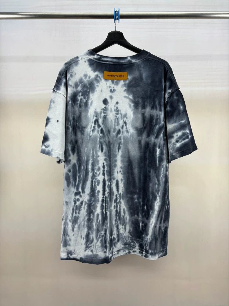 Louis Vuitton Louis Vuitton Tie-dyed short sleeves 2501-Nextarrow Size US XXL / EU 58 / 5 - 2 Thumbnail
