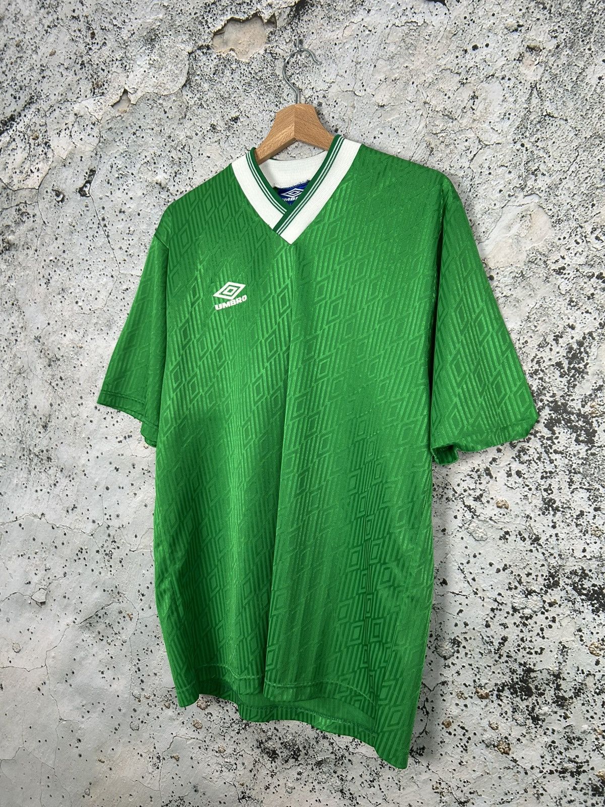 Umbro Vintage 90s Umbro Football Tee Soccer Jersey Retro Size US L / EU 52-54 / 3 - 2 Thumbnail