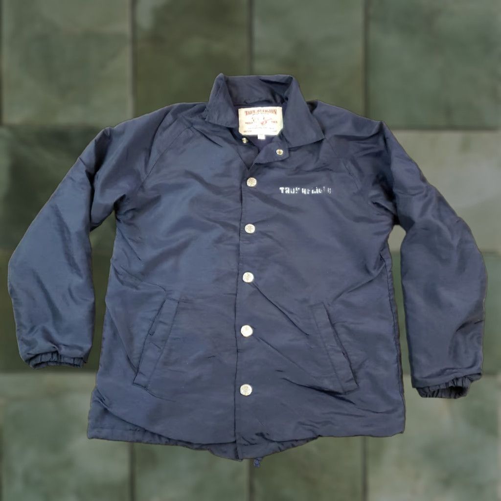 True Religion True Religion Jacket Mens M Blue Full Snap Collared Pockets Windbreaker Lined Nylon Color: Blue Size US M / EU 48-50 / 2 - 1 Thumbnail