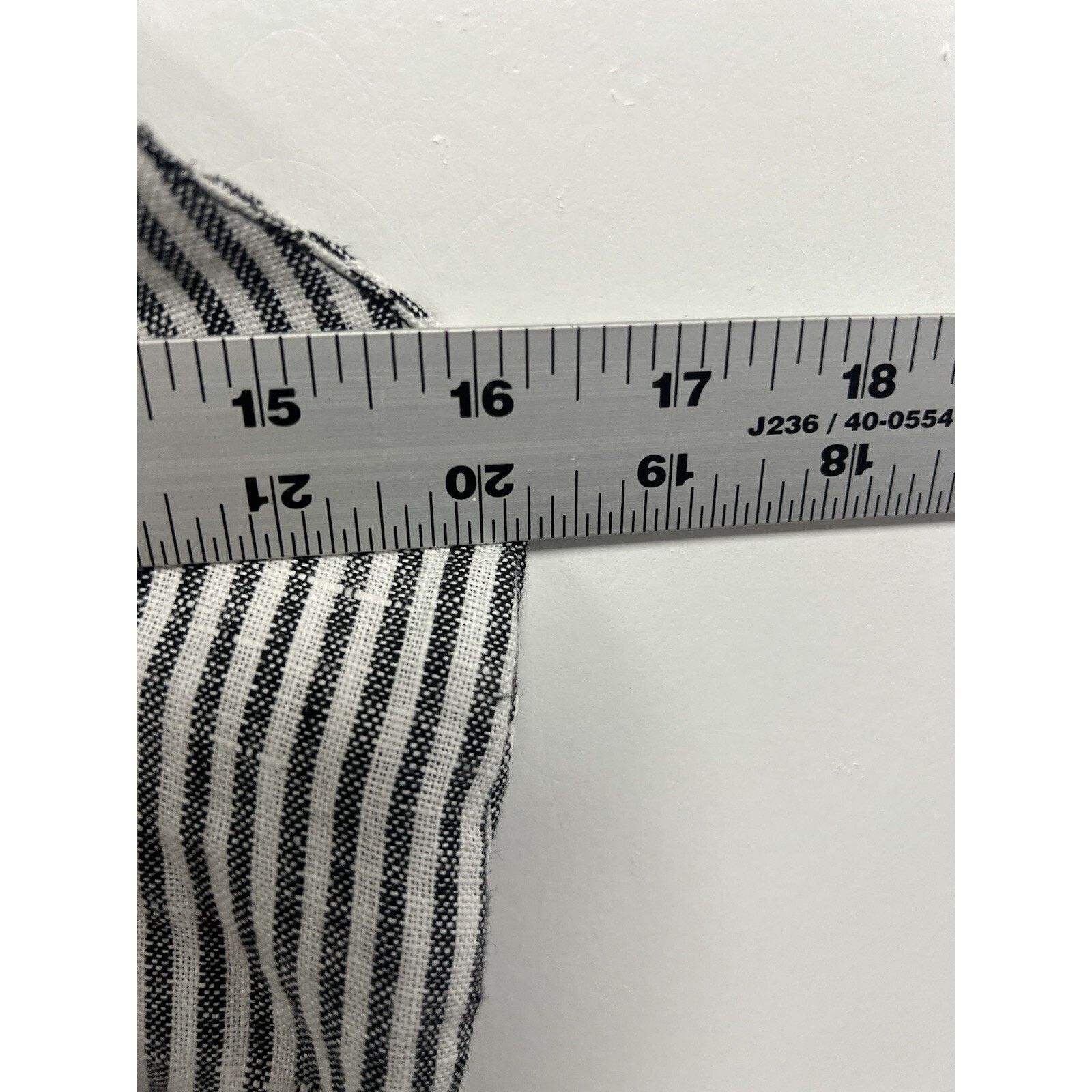 Reformation Reformation NEW Allira Vineyard Striped Size 6 A000398 Size S / US 4 / IT 40 - 11 Thumbnail