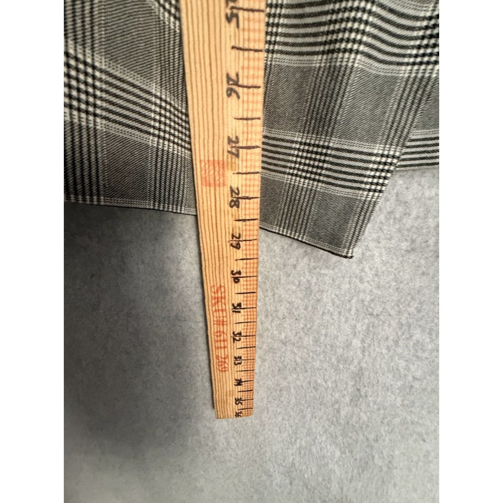 Vintage Lane Bryant Blazer Womens 16 Gray Plaid Stretch Lined Notch Lapel Plus Size XXL / US 16-18 / IT 52-54 - 4 Thumbnail