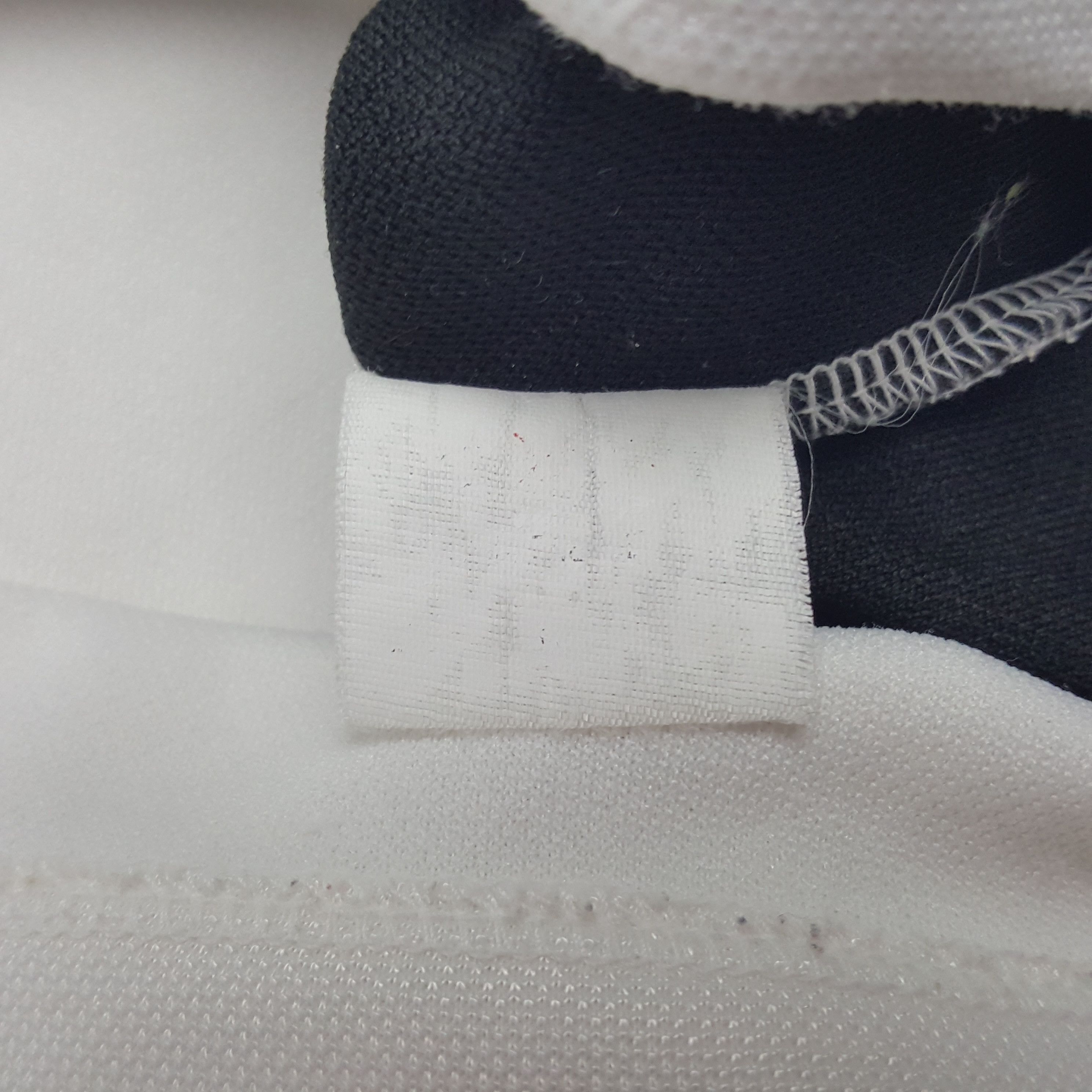 Nike × Vintage Vintage Nike Swoosh Embroidery Logo Zipper Jacket Size US L / EU 52-54 / 3 - 9 Thumbnail