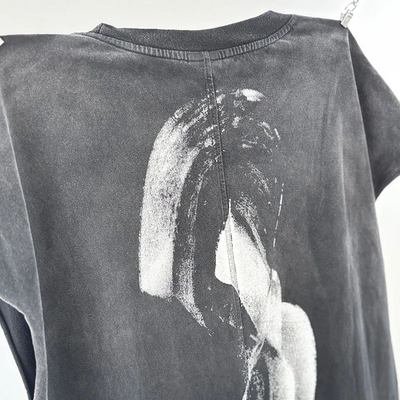Japanese Brand × Vintage Vintage Washed Distressed T-shirt Size US L / EU 52-54 / 3 - 6 Thumbnail