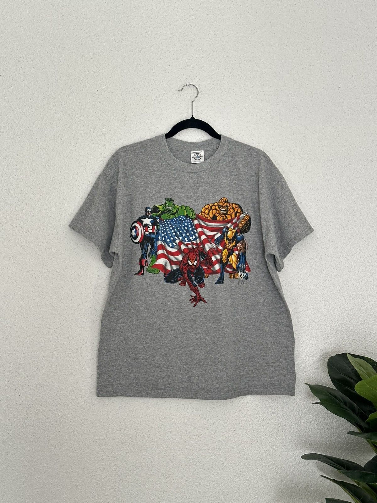 Vintage 2001 Marvel Comics 9/11 American Flag T-Shirt LARGE