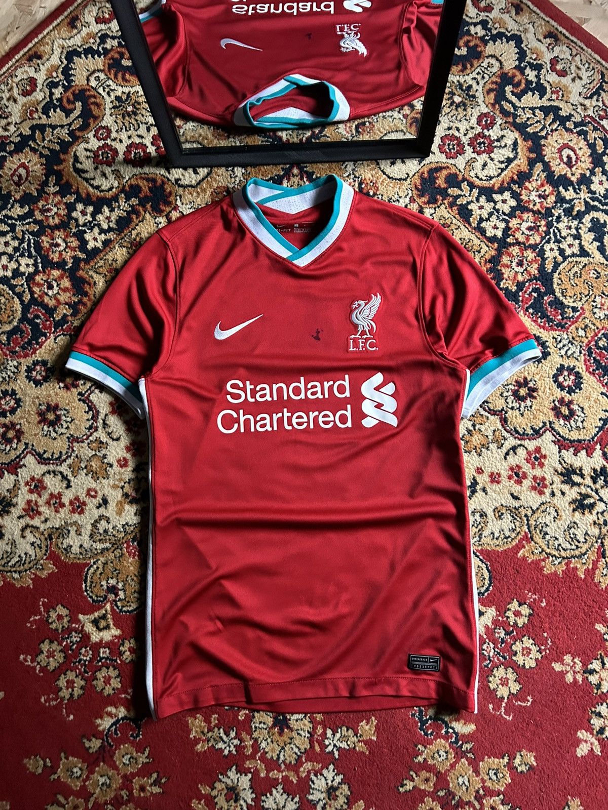 Nike Nike Liverpool 2020/21 home soccer jersey Size US S / EU 44-46 / 1 - 1 Thumbnail