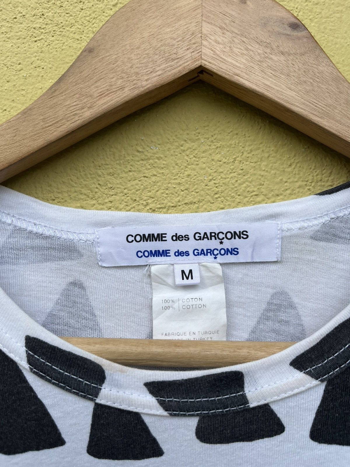 Comme des Garcons Comme des garcon triangle print shirt Size US XS / EU 42 / 0 - 6 Thumbnail