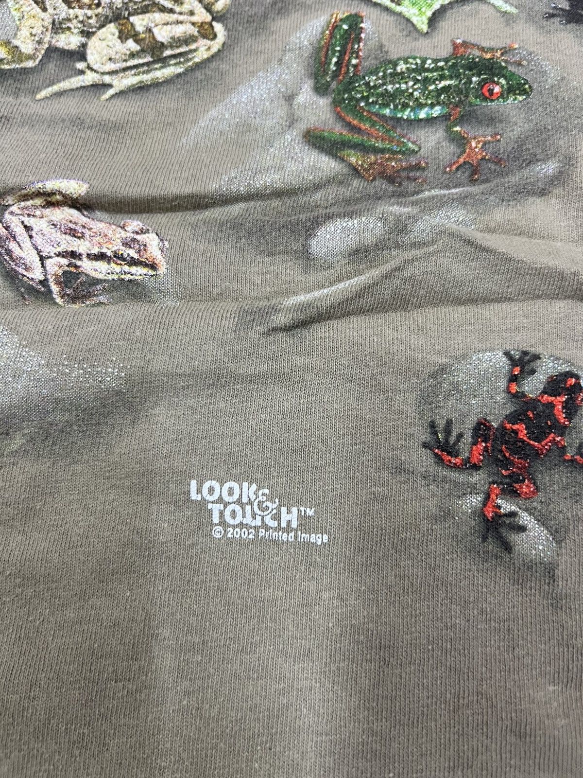 Vintage 00s Look Touch Frog-Themed Vintage T-shirt Size US XL / EU 56 / 4 - 5 Thumbnail