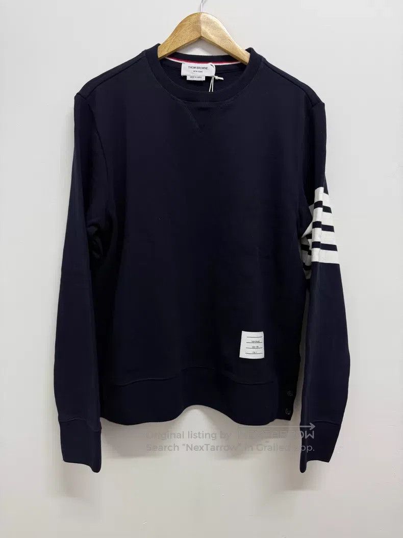 Thom Browne Thom Browne Classic four-striped sweater Size US XL / EU 56 / 4 - 1 Thumbnail