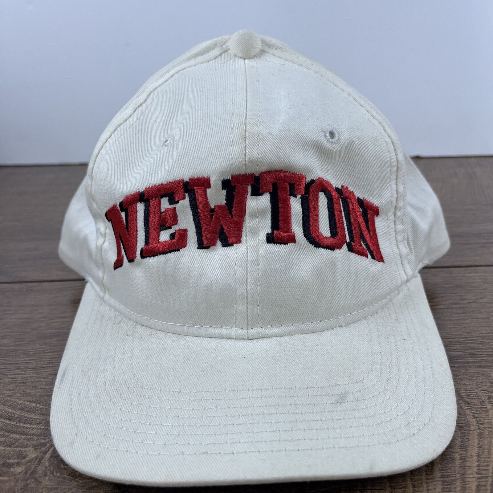 Other Newton Hat Newton High School White Hat Adjustable Snapback Size ONE SIZE - 4 Thumbnail