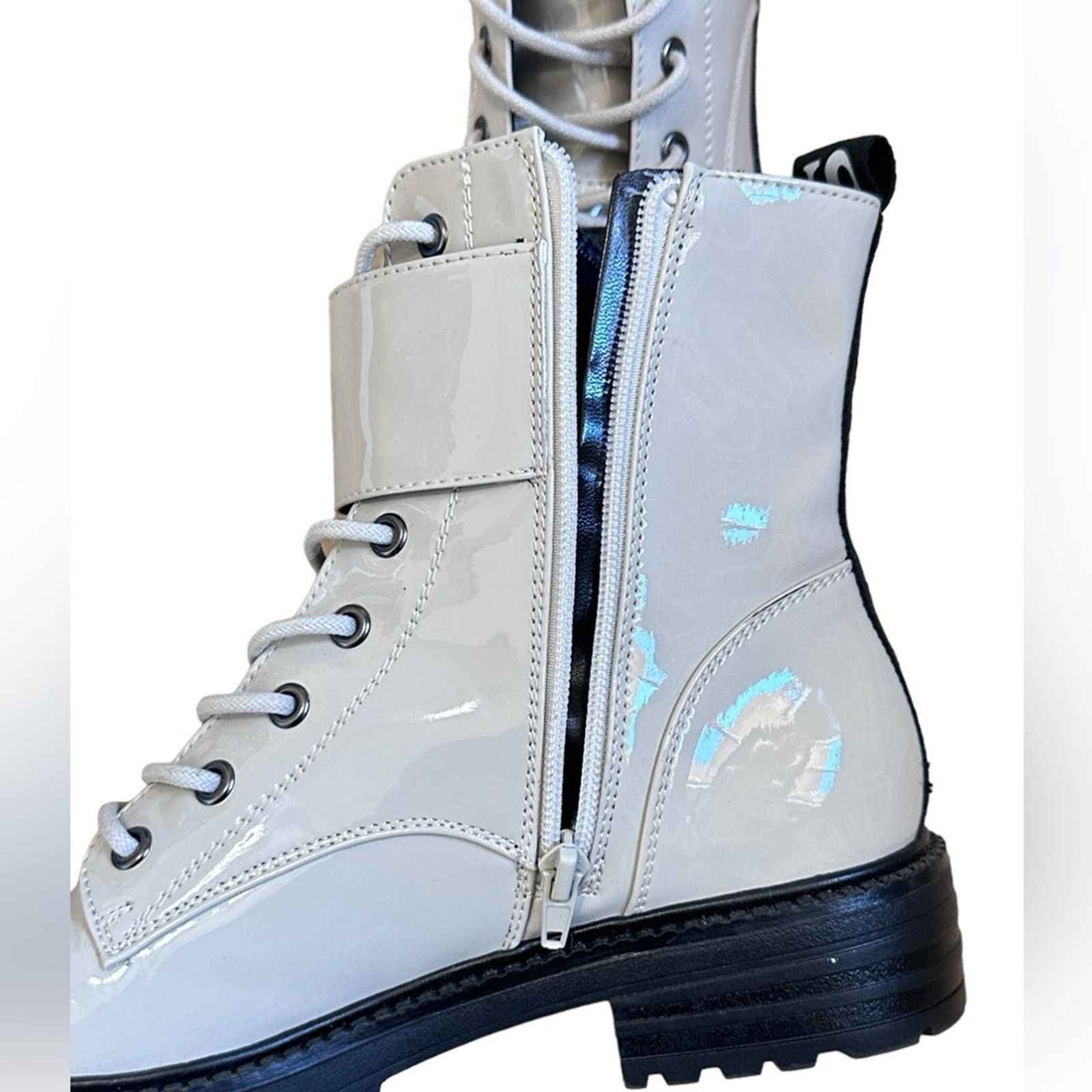 Guess Guess Gabie Boots in Cream Size US 8 / IT 38 - 5 Thumbnail