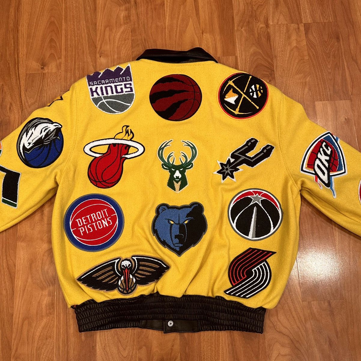 Jeff Hamilton × NBA Jeff Hamilton NBA Collage Wool and Leather Jacket Size M New Size US M / EU 48-50 / 2 - 10 Thumbnail