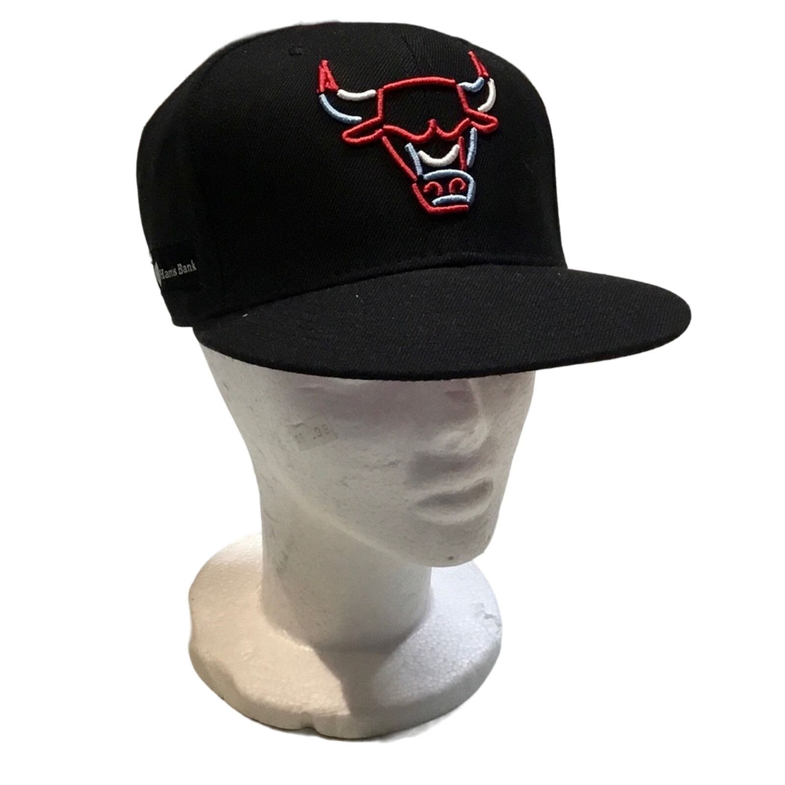 NBA NWOT Black NBA Chicago Bulls Logo Snapback hat Size ONE SIZE - 3 Thumbnail