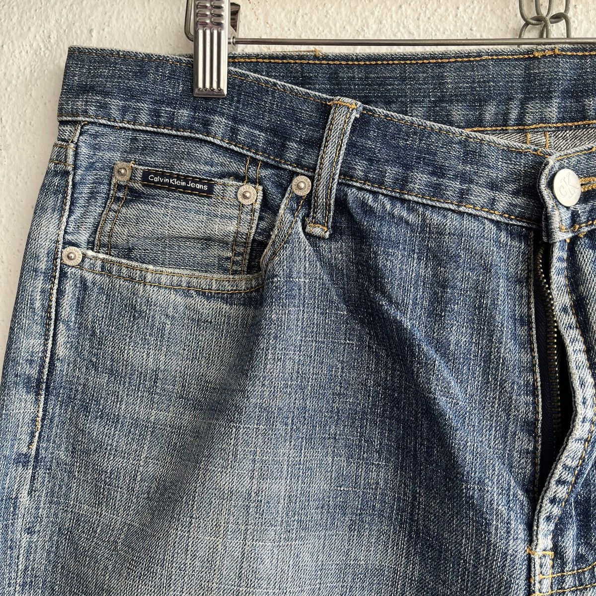 Calvin Klein VINTAGE Y2K CALVIN KLEIN DISTRESSED DENIM FADED JEANS Size US 38 / EU 54 - 5 Thumbnail