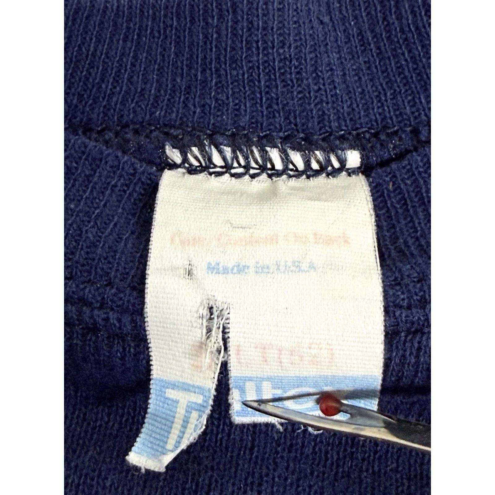 Tultex Vintage University of Michigan Rose Bowl 1990 Sweatshirt 2XLT Blue Crewneck Tultex 90s Mens Big & Tall XL Rose Bowl 1990 Mens Size US XXL / EU 58 / 5 - 5 Thumbnail