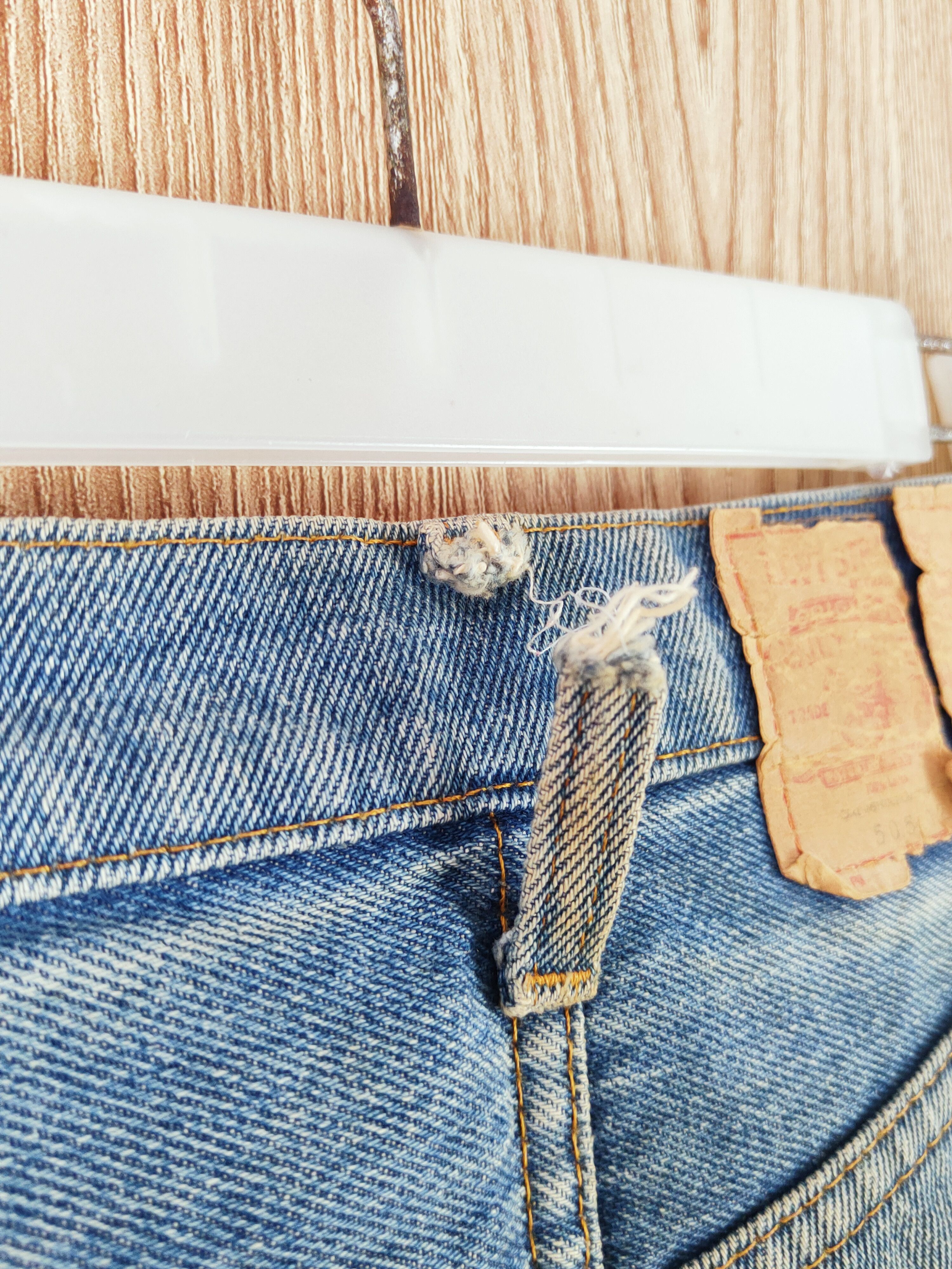 Levi's 505 Levi's Blue Distressed Ripped denim Jeans #W800 Size US 29 - 7 Thumbnail