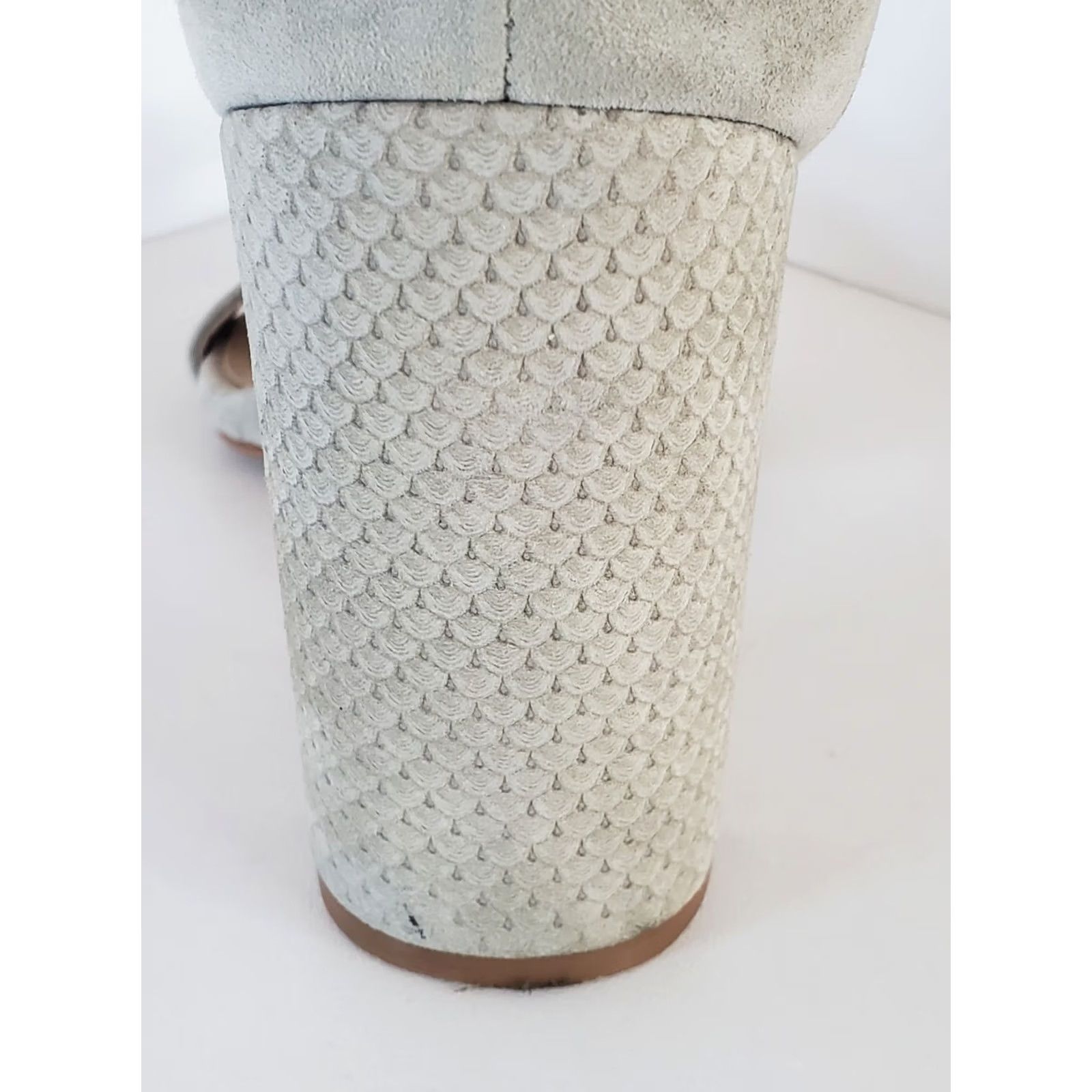 Vince Camuto Vince Camuto Womens Beige Suede Strappy Block Heel Ankle 7.5 Business Size US 8 / IT 38 - 3 Thumbnail