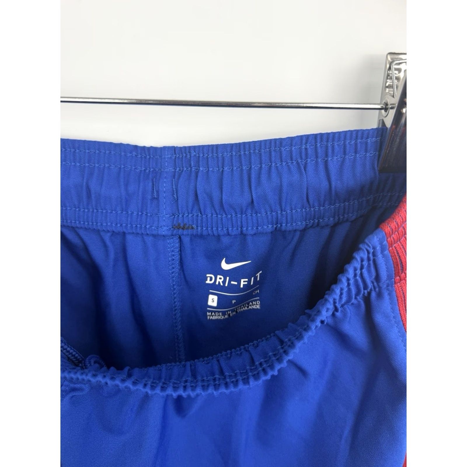 Nike Nike FC Barcelona Neymar Soccer Shorts Retro Blue S Men's Rare 2016 Size US 29 - 5 Thumbnail
