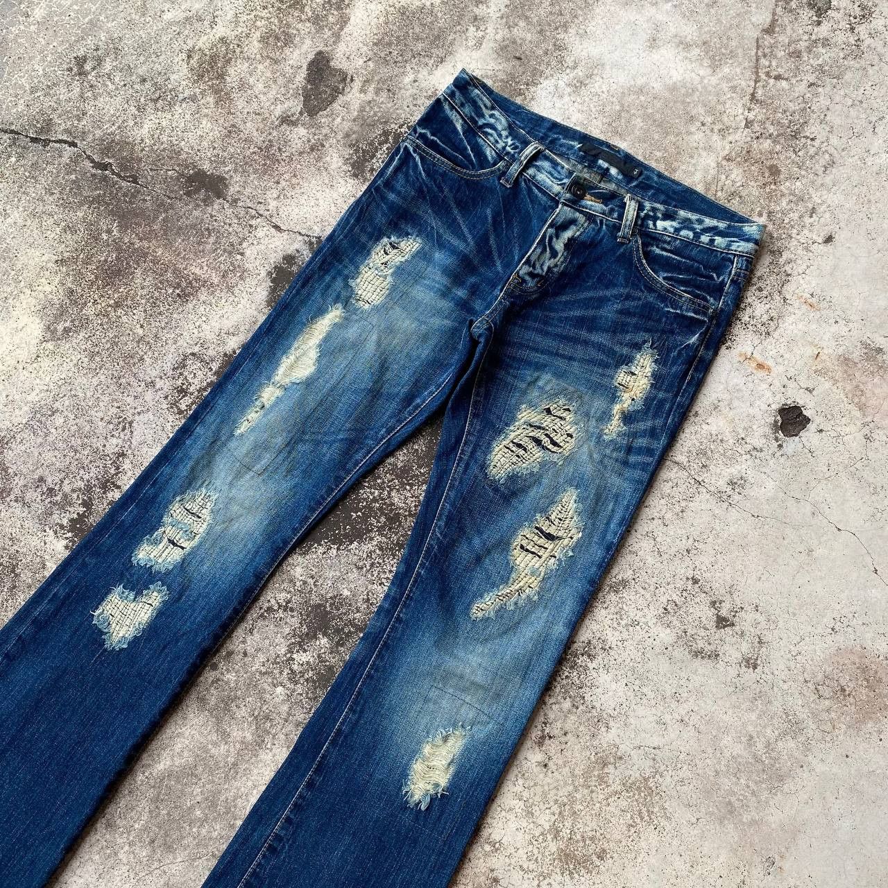 GOSTAR DE FUGA FLARED FUGA DISTRESSED DENIM BOOTCUT W29" Size US 30 / EU 46 - 3 Thumbnail