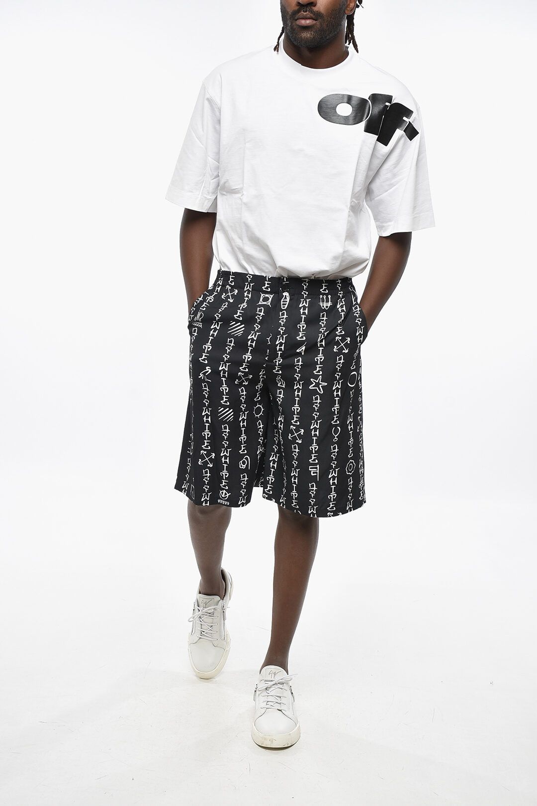 Off-White og1mm1025 Printed Viscose Type Short in Black Size US 34 / EU 50 - 4 Thumbnail