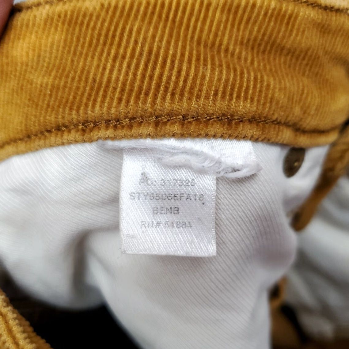 Patagonia VINTAGE Patagonia Pants Womens 27 Brown Corduroy 80s 90s Retro Casual Chino Straight Front Pockets 28x30 Cotton Mens Womens Girls Boys Size 27" / US 4 / IT 40 - 5 Thumbnail