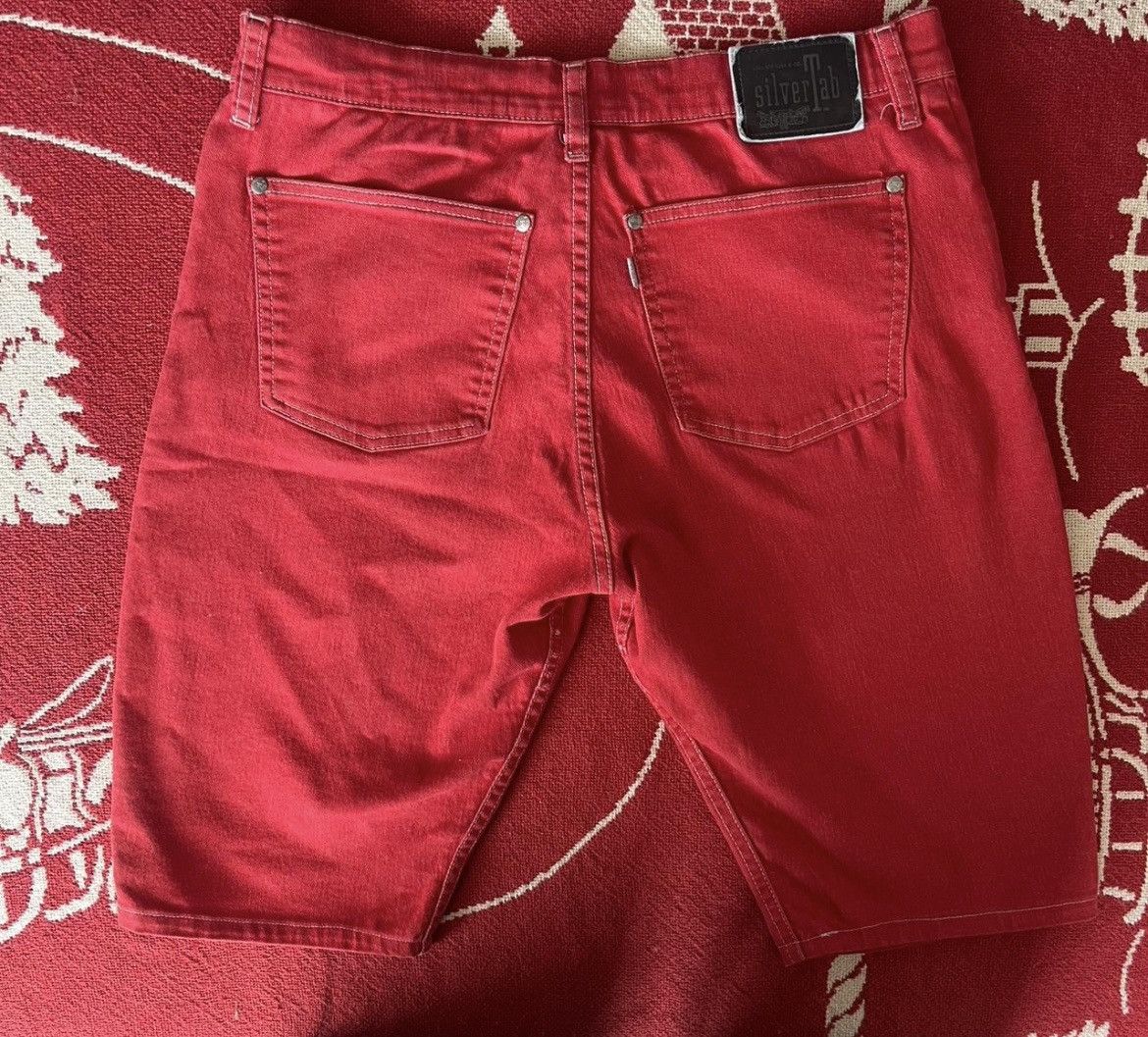 Levi's Beautiful red SilverTab Levi’s jean shorts Size US 30 / EU 46 - 2 Thumbnail