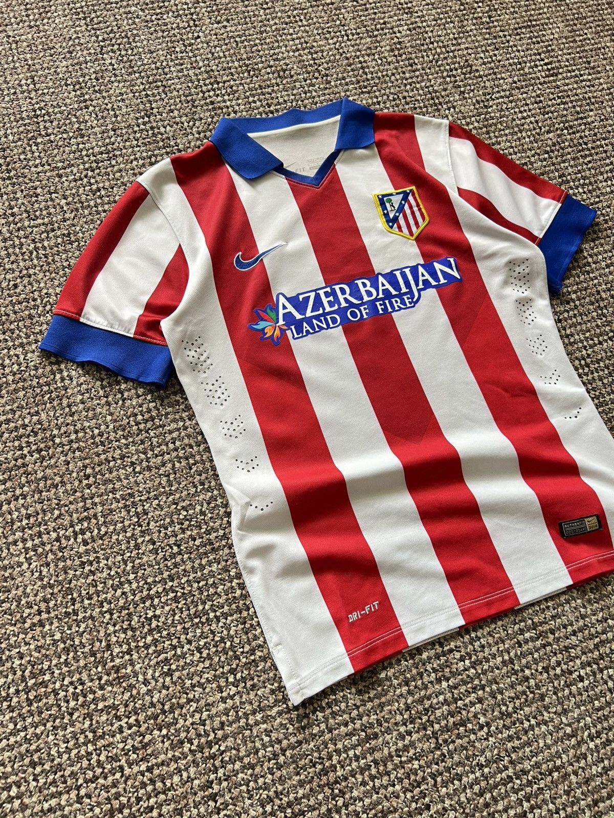 Nike Atletico Madrid 2014 Home Football Shirt Nike Vintage Size US M / EU 48-50 / 2 - 3 Thumbnail