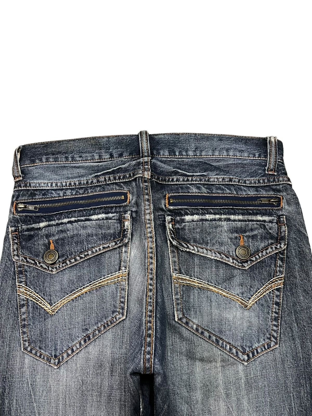 Japanese Brand Vintage Japanese Brand Distress Thunder Style Baggy Jeans Size US 32 / EU 48 - 8 Thumbnail