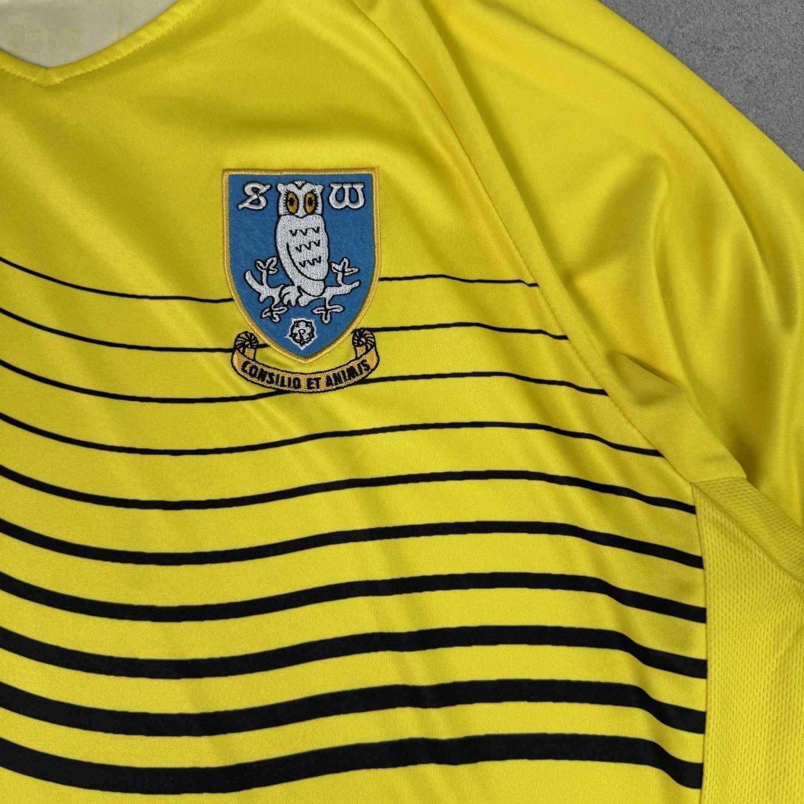 Vintage GOALKEEPER SHEFFIELD WEDNESDAY 2019/2020 JERSEY SIZE XL Size US XL / EU 56 / 4 - 10 Thumbnail