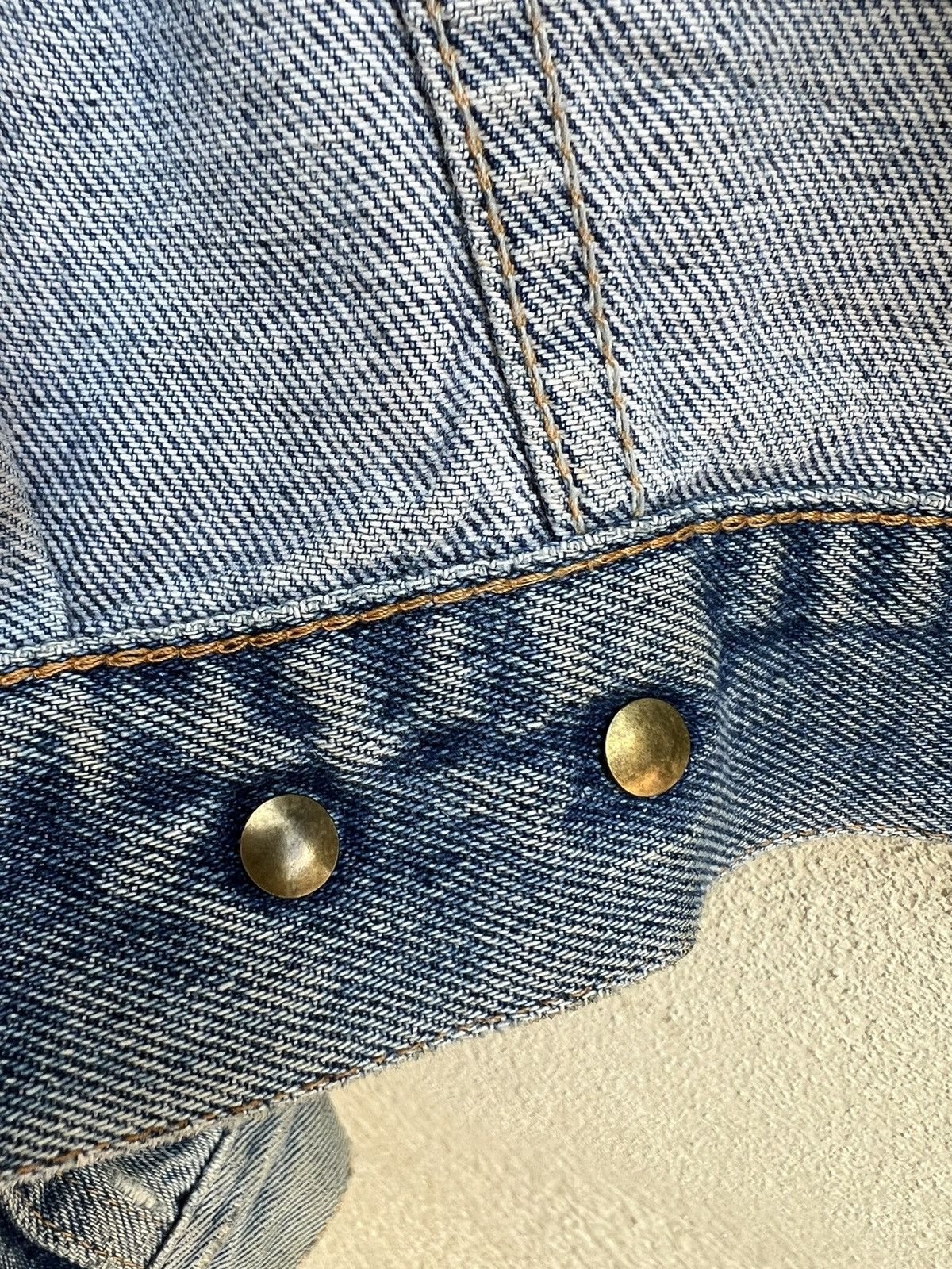 Vintage VTG 80s 90s Lee Cooper Distress Fade Denim Trucker Jacket Size US L / EU 52-54 / 3 - 23 Thumbnail