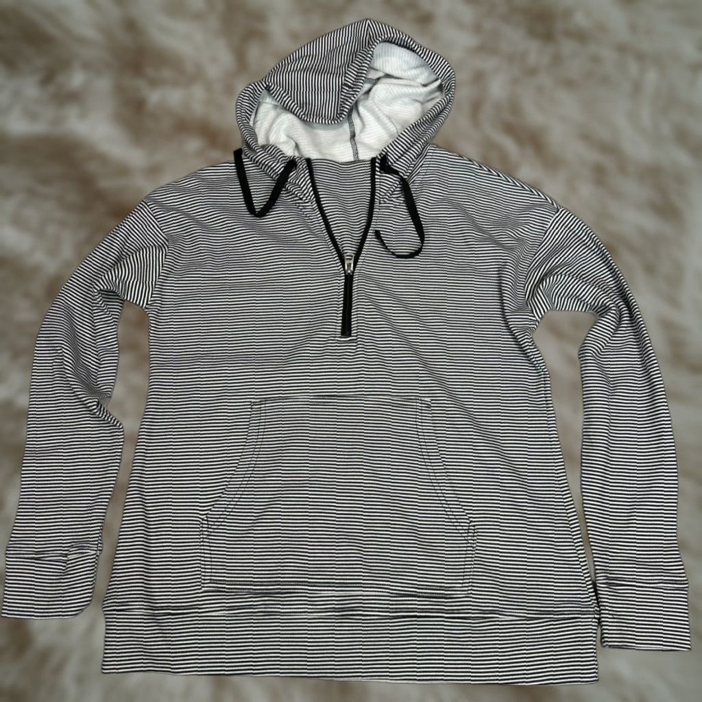 Croft & Barrow Croft & Barrow Hooded Top Womens Striped Gray Long Sleeve Cotton Blend Small Sz S Shirt Womens Size S / US 4 / IT 40 - 1 Thumbnail