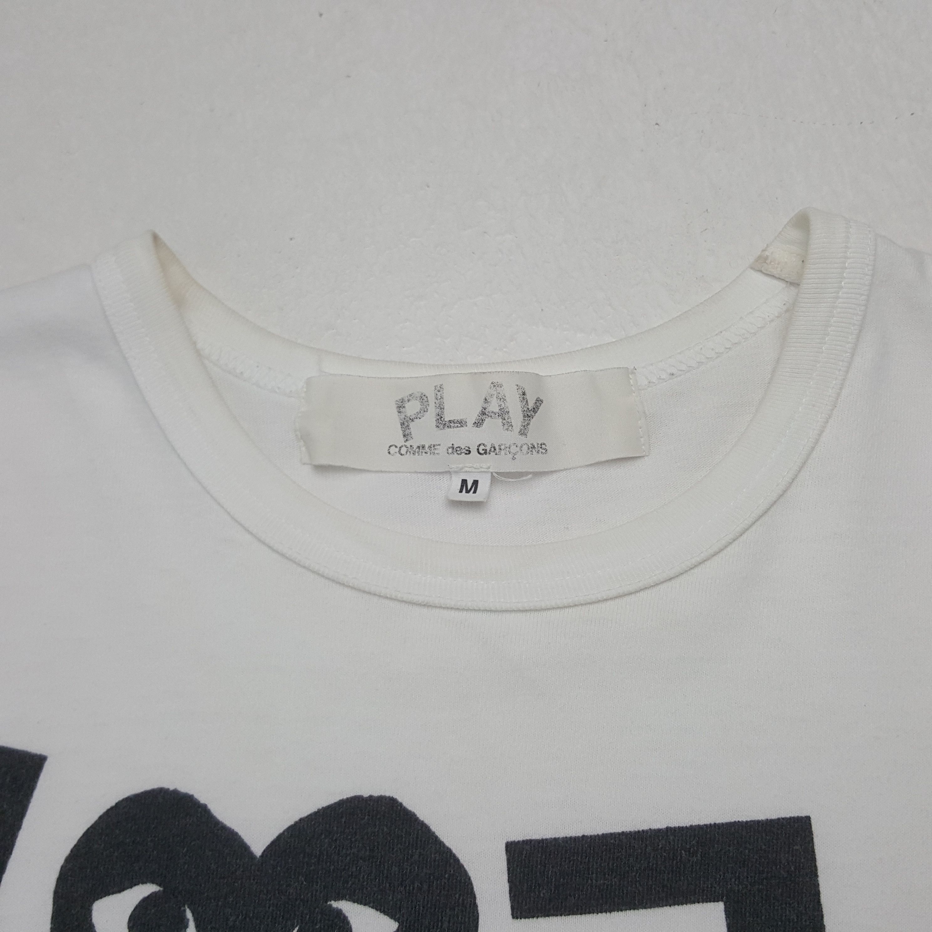 Comme des Garcons PLAY Vintage Comme des Garcons PLAY Tshirt Size US M / EU 48-50 / 2 - 4 Thumbnail