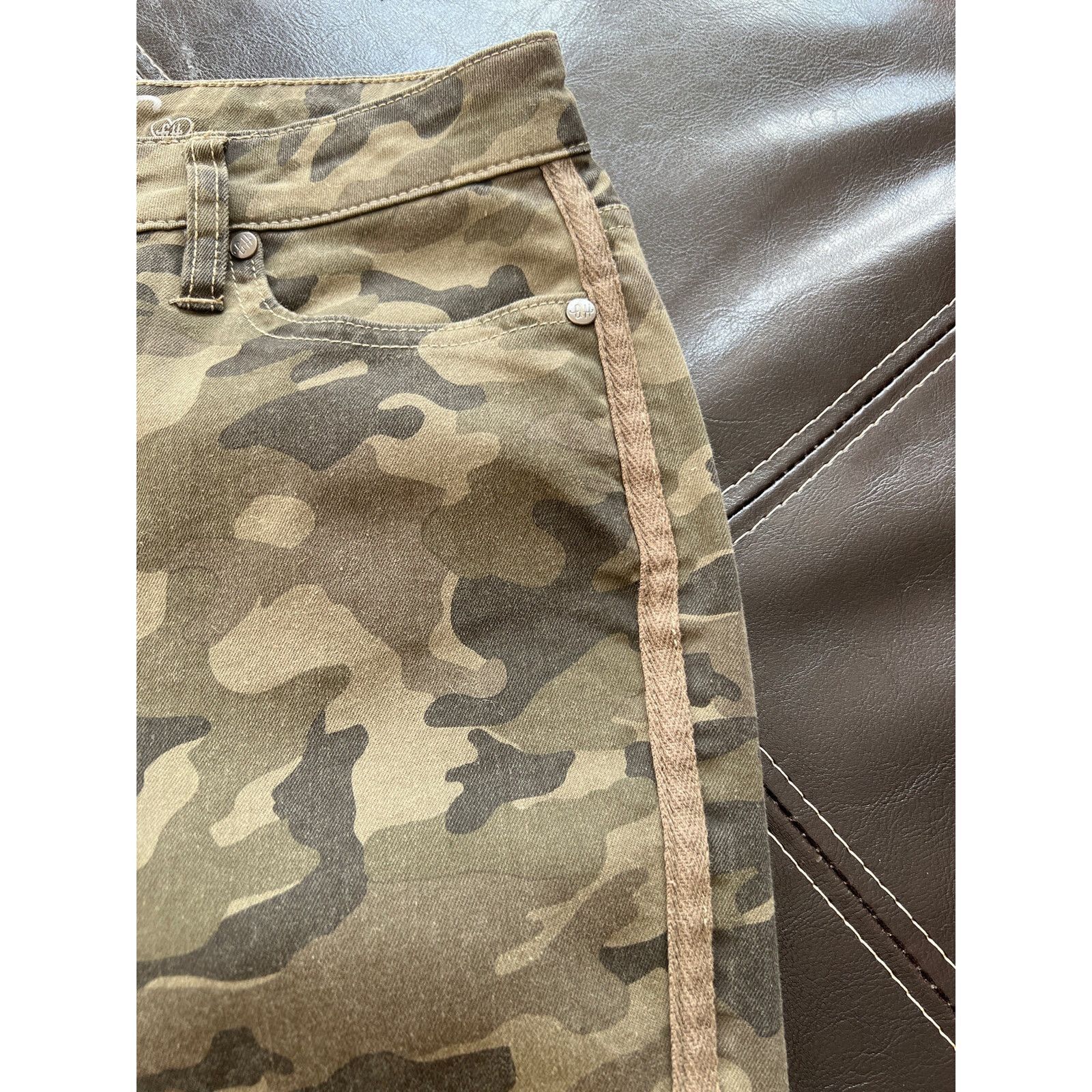 Other Matilda Jane - Good Heart Camo Pants Size 28" / US 6 / IT 42 - 5 Thumbnail