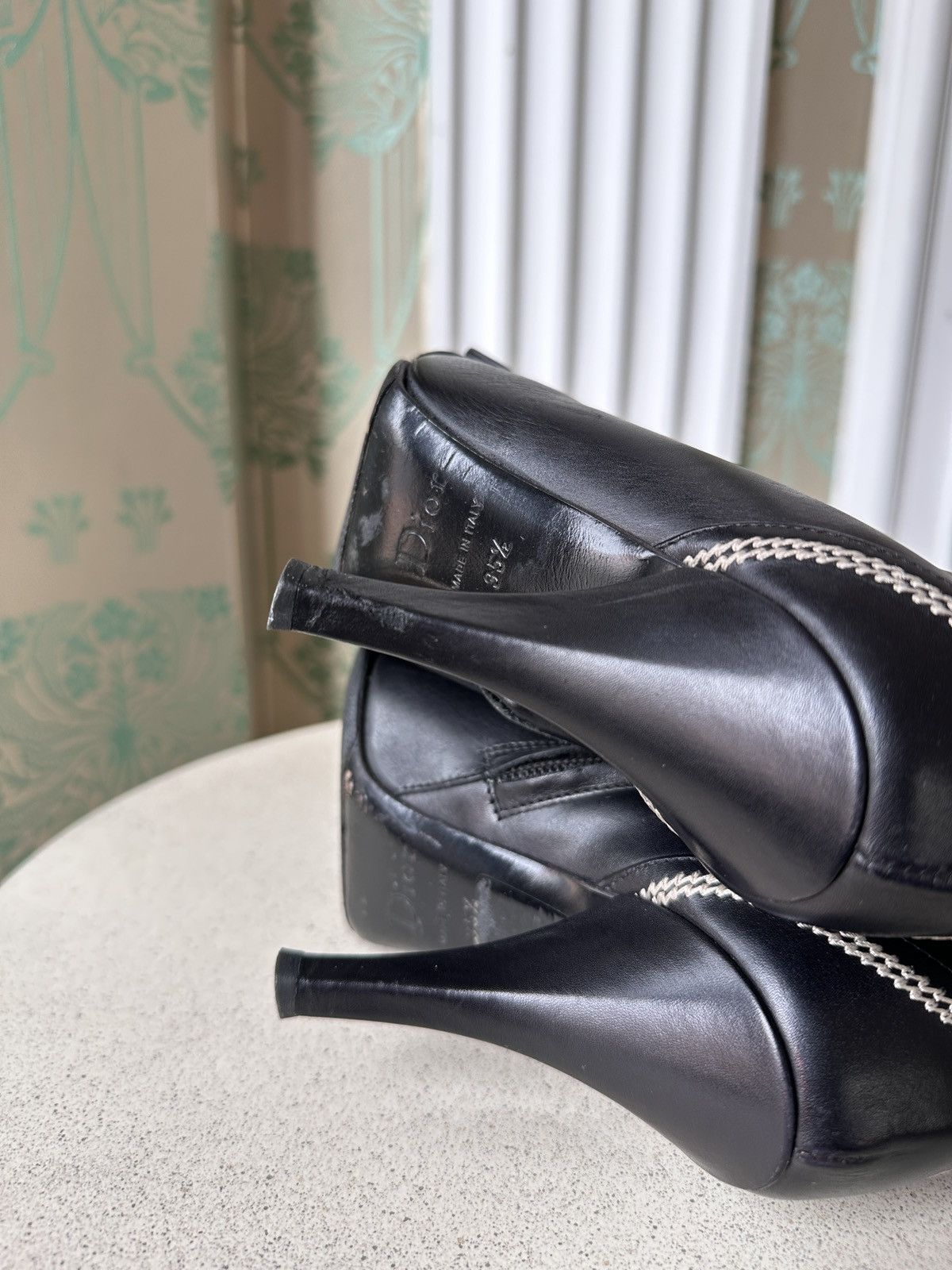 Dior DIOR CD Logo Black Leather Pointed Toe Ankle Boots Size US 5.5 / IT 35.5 - 14 Thumbnail