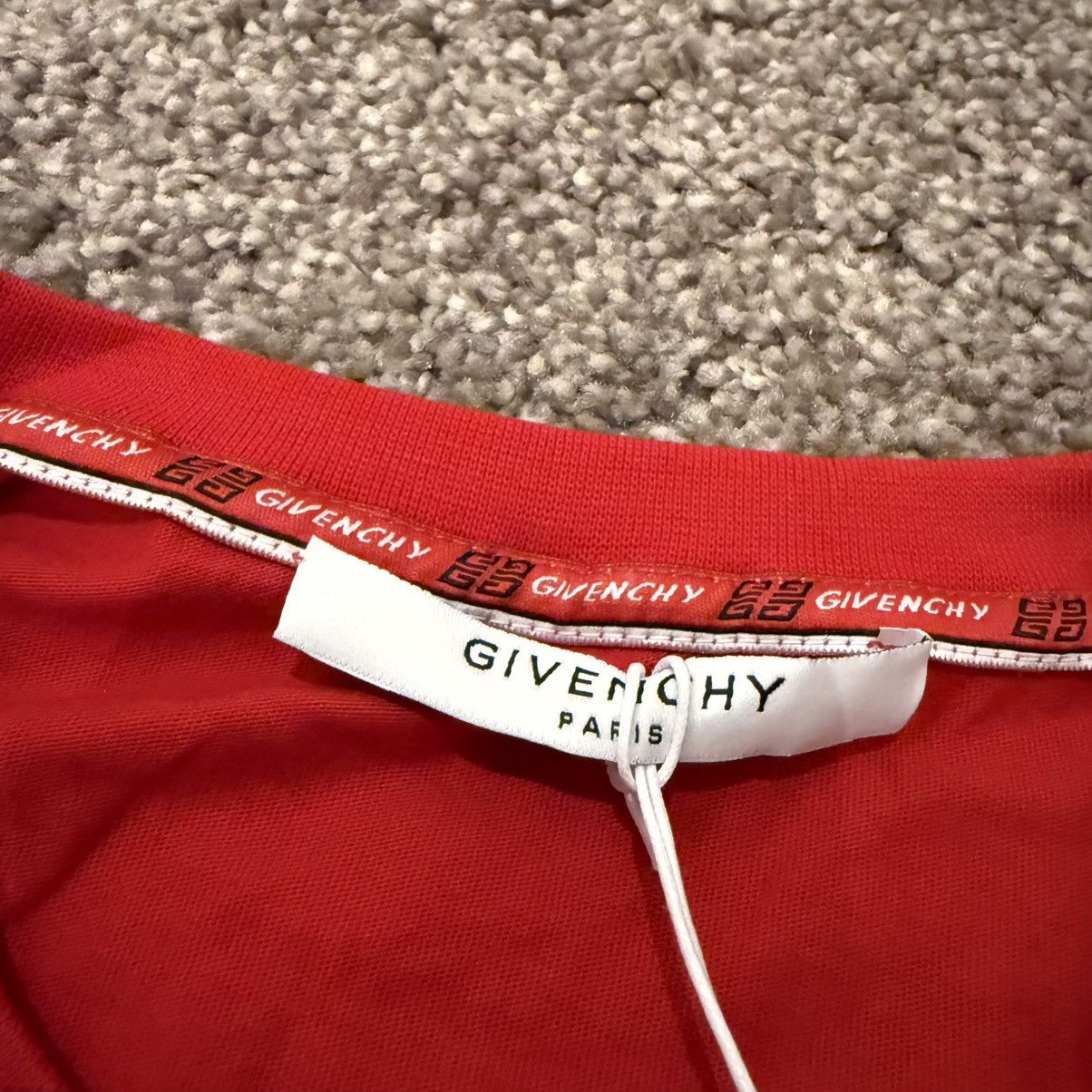 Givenchy Givenchy Paris logo tee t-shirt brand new size L Size US L / EU 52-54 / 3 - 2 Thumbnail