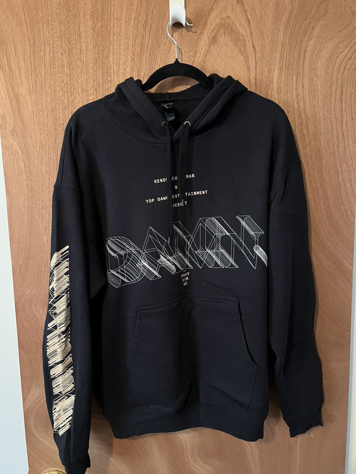 Top Dawg Entertainment Kendrick Lamar DAMN Tour Hoodie Size US L / EU 52-54 / 3 - 1 Thumbnail