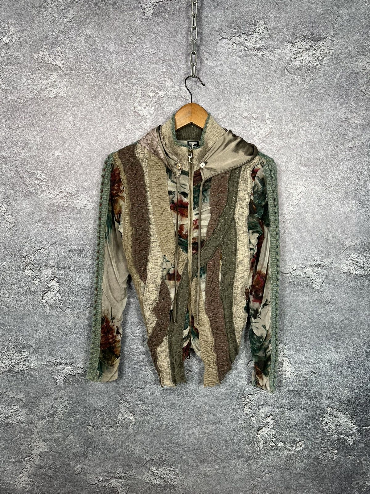 Vintage Vintage Tricot Chic Avant Garde Save the Queen Style Hoodie Size L / US 10 / IT 46 - 1 Thumbnail