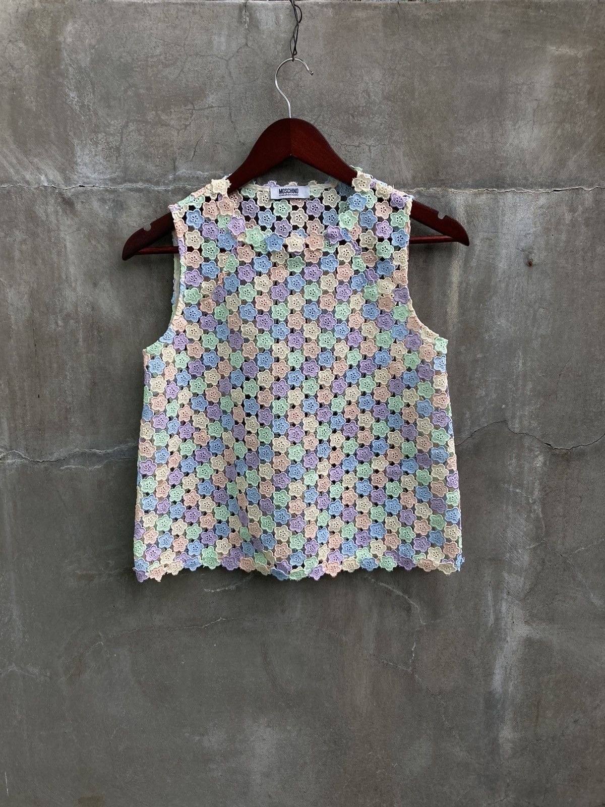 Moschino Floral Eyelet Sleeveless Top Size S / US 4 / IT 40 - 1 Thumbnail