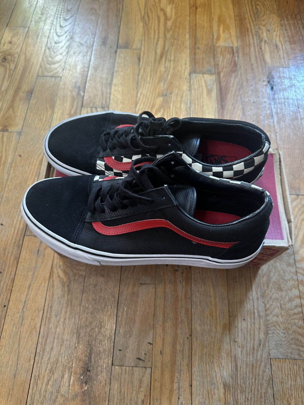 Vans Vans Shoe Palace X Old Skool 25Th Anniversary VN0A38G1RCV Size US 11 / EU 44 - 2 Thumbnail