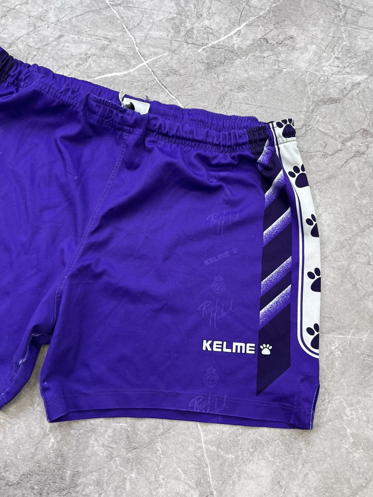 Vintage VINTAGE TRANING RETRO KELME REAL MADRID F.C. shirts Size US 34 / EU 50 - 3 Thumbnail