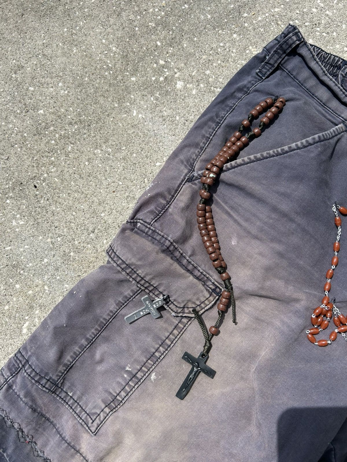 Other 1/1 Your World Vintage sunfaded navy blue cargo shorts Size US 34 / EU 50 - 3 Thumbnail