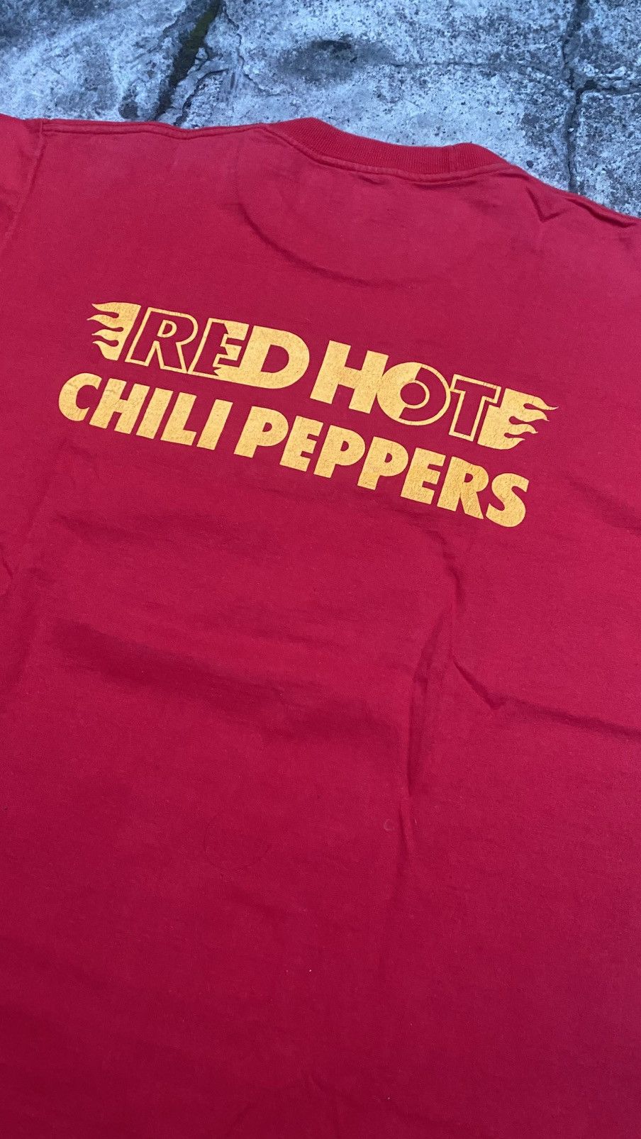 Band Tees Vintage Rare Red Hot Chili Peppers Shirt RHCP NIrvana NIN Size US L / EU 52-54 / 3 - 9 Thumbnail