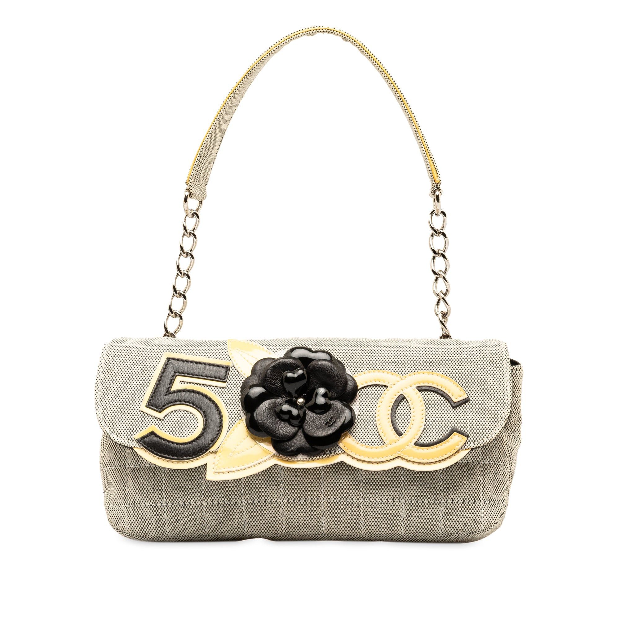image of Chanel Camellia Cc Choco Bar No. 5 Shoulder Bag in Grey, Women's
