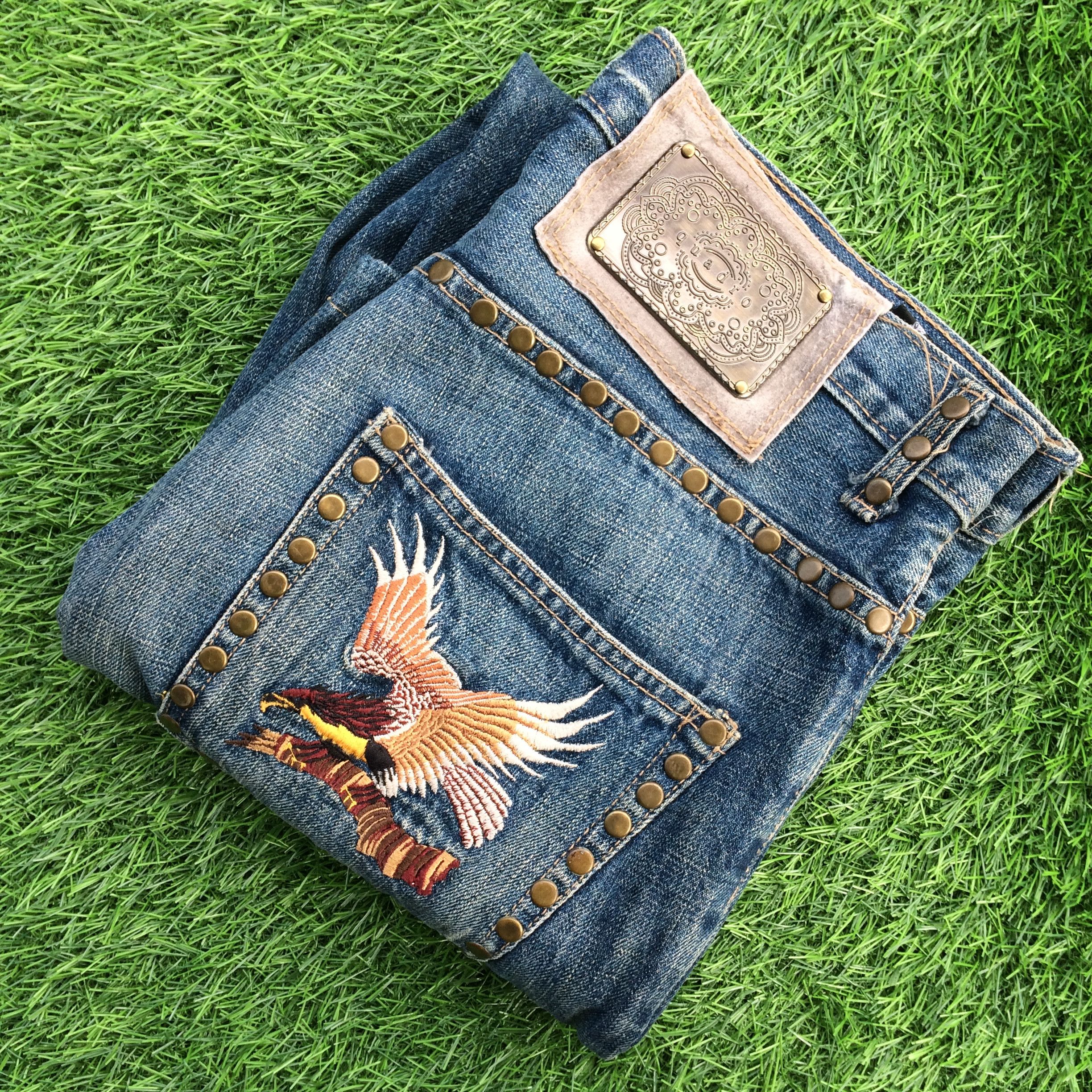 Japanese Brand Japanese Studded Eagle Embroidery Jeans D-853 Size US 32 / EU 48 - 8 Thumbnail